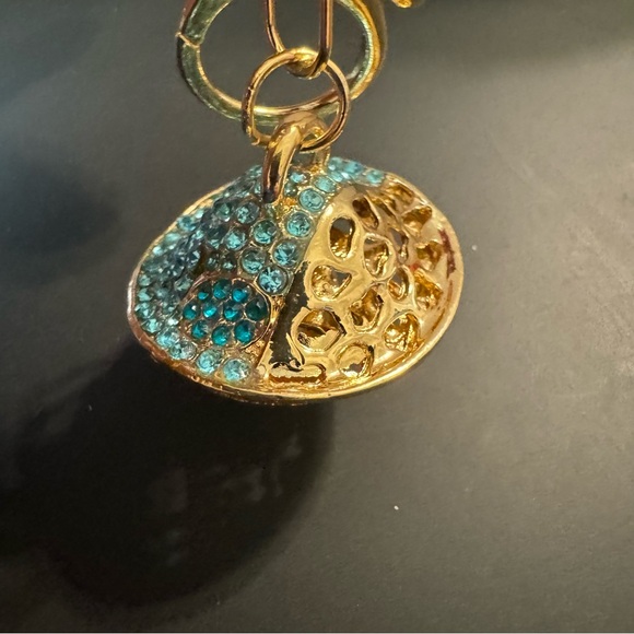 NWOT Jeweled Mushroom Keychain Clip - Picture 2 of 13